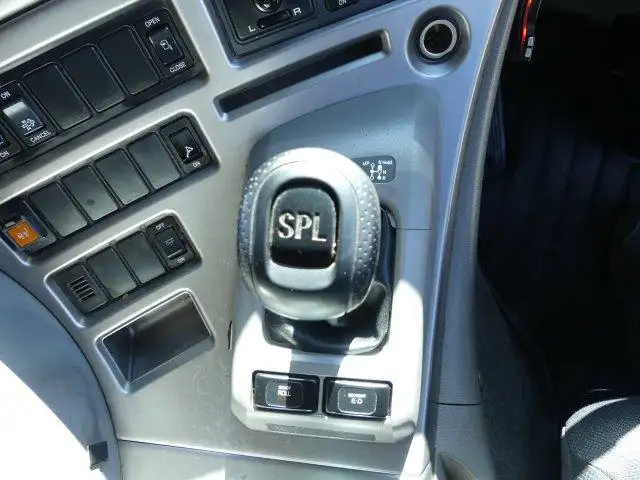 平成29年03月中古大型トラクタヘッド日産UDクオンの画像37