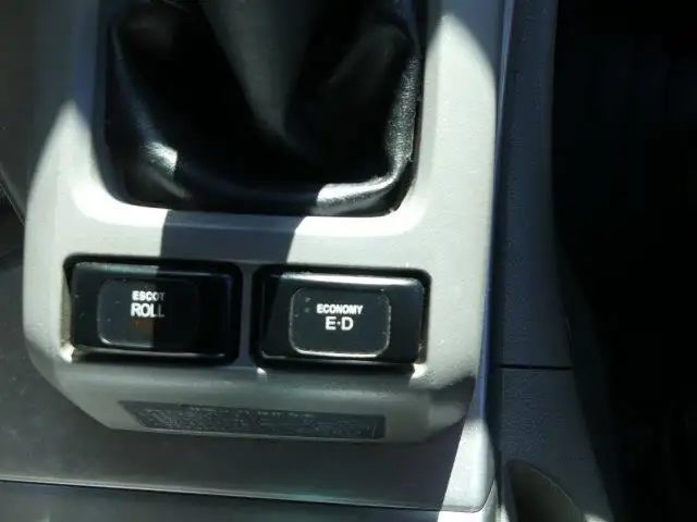 平成29年03月中古大型トラクタヘッド日産UDクオンの画像38