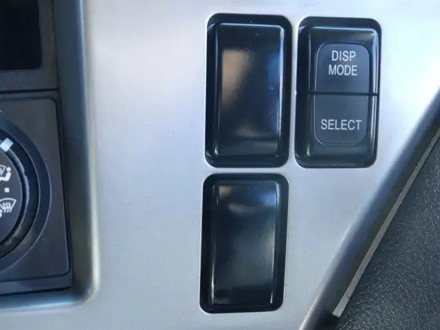 平成29年03月中古大型トラクタヘッド日産UDクオンの画像40