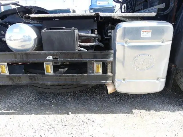 平成29年03月中古大型トラクタヘッド日産UDクオンの画像9