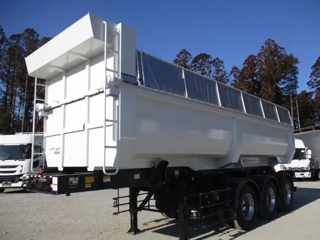 中古その他ダンプトレーラー・重機運搬トレーラートレクスの画像1