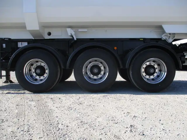 中古その他ダンプトレーラー・重機運搬トレーラートレクスの画像20