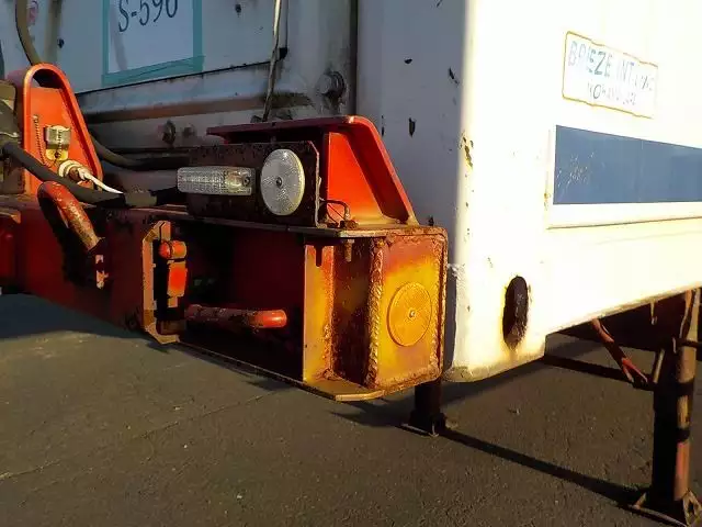 平成18年09月中古その他冷凍トレーラー日本フルハーフフルハーフの画像10