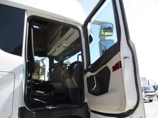 令和02年09月中古大型トラクタヘッドスカニアスカニアの画像30