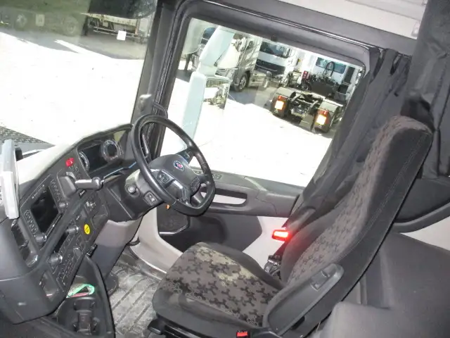 令和02年09月中古大型トラクタヘッドスカニアスカニアの画像45