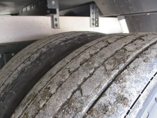 希少‼　車検付き　令和6年　いすゞ　増トンアルミウィング　距離:3万㎞　積載:8,100㎏　シフト:6MTの画像15