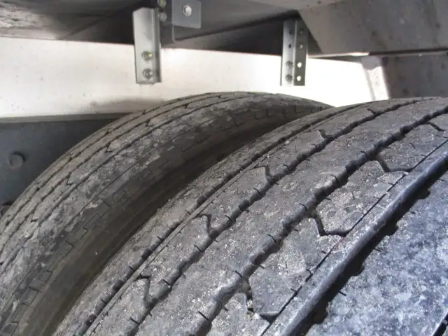 希少‼　車検付き　令和6年　いすゞ　増トンアルミウィング　距離:3万㎞　積載:8,100㎏　シフト:6MTの画像16