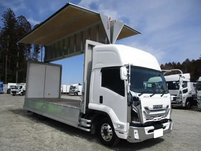 希少‼　車検付き　令和6年　いすゞ　増トンアルミウィング　距離:3万㎞　積載:8,100㎏　シフト:6MTの画像26