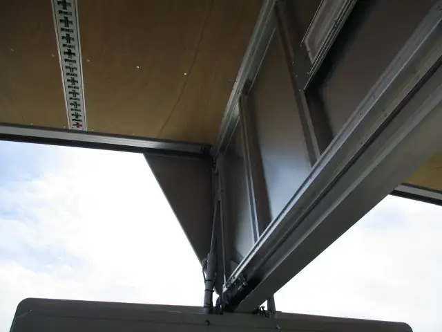 希少‼ 車検付き 令和6年 いすゞ 増トンアルミウィング 距離:3万㎞ 積載:8,100㎏ シフト:6MTの画像39