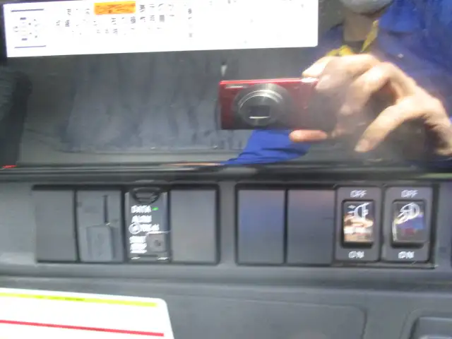 希少‼ 車検付き 令和6年 いすゞ 増トンアルミウィング 距離:3万㎞ 積載:8,100㎏ シフト:6MTの画像50