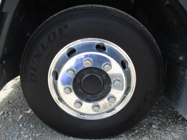 希少‼　車検付き　令和6年　いすゞ　増トンアルミウィング　距離:3万㎞　積載:8,100㎏　シフト:6MTの画像9