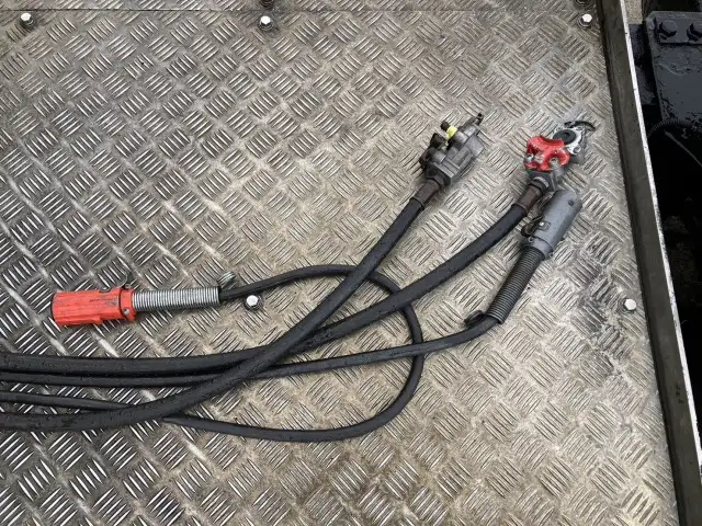 平成25年08月中古大型トラクタヘッド三菱ふそうスーパーグレートの画像13