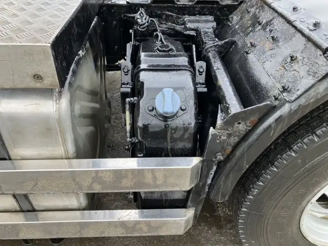 平成25年08月中古大型トラクタヘッド三菱ふそうスーパーグレートの画像27