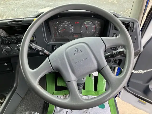 平成25年08月中古大型トラクタヘッド三菱ふそうスーパーグレートの画像32