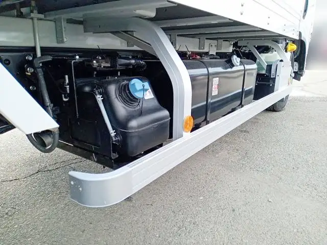 令和06年09月中古小型アルミバン・ウィングいすゞエルフの画像25