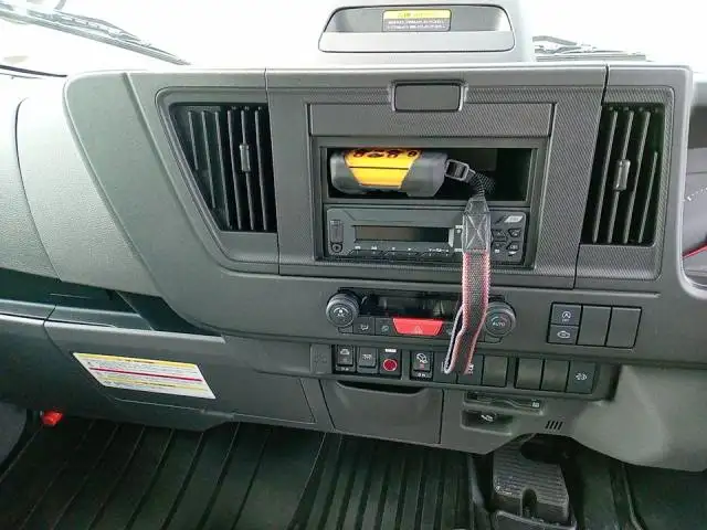 令和06年09月中古小型アルミバン・ウィングいすゞエルフの画像9