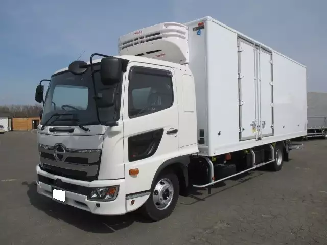 平成29年09月中古中型冷凍バン・ウィング日野レンジャーの画像1