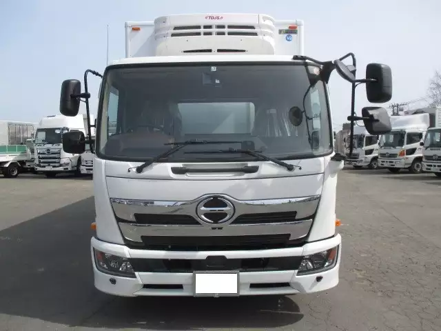 平成29年09月中古中型冷凍バン・ウィング日野レンジャーの画像2