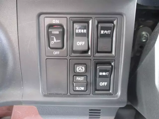 平成29年09月中古中型冷凍バン・ウィング日野レンジャーの画像20