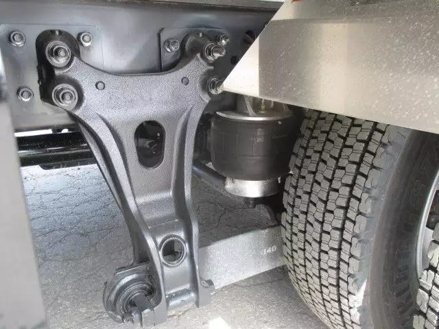 平成29年09月中古中型冷凍バン・ウィング日野レンジャーの画像9