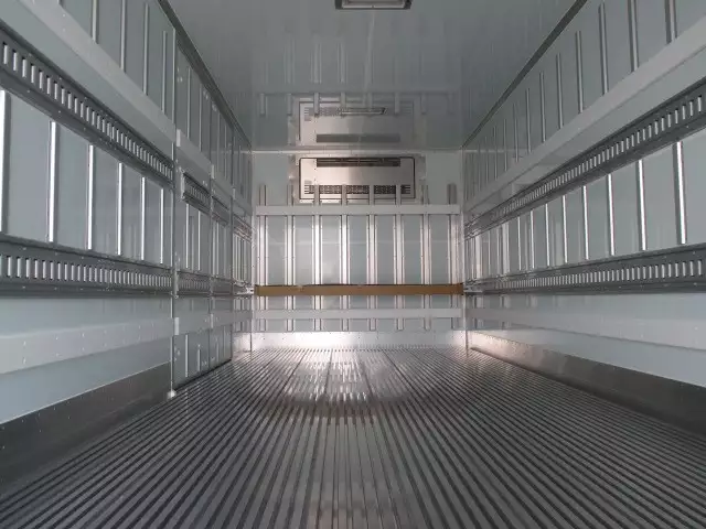 平成29年09月中古中型冷凍バン・ウィング日野レンジャーの画像10