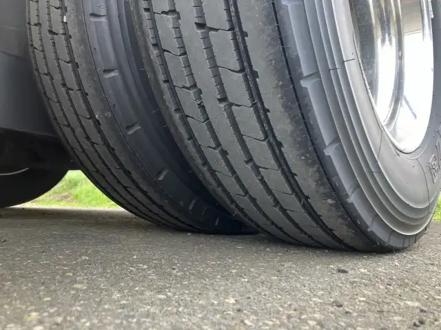 令和06年06月中古大型クレーン付日野プロフィアの画像35