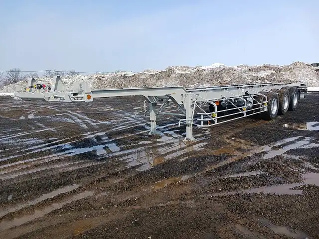 令和2年 トレクス 3軸コンテナシャシ リフトアクスル 最大積載量:30,480kg 第五輪荷重:10,900kg以上の画像1