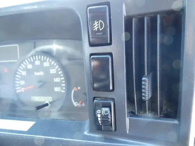 平成24年11月中古小型ダンプいすゞエルフの画像39