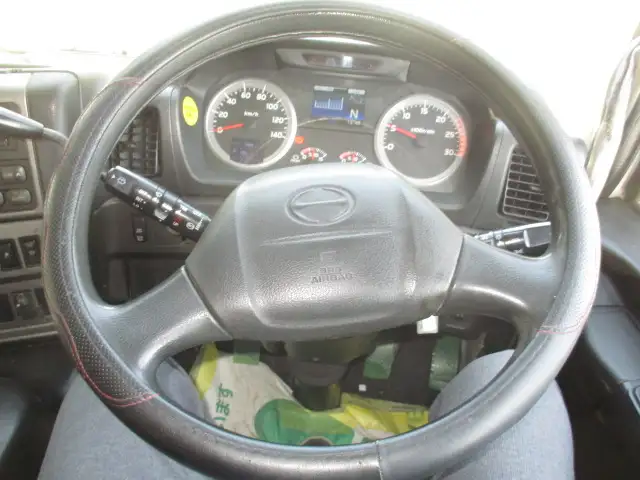 ★車検付 R8.4.20迄★ 平成27年 日野 トラクター AT 450馬力 ハイルーフ メッキ アルミホイール の画像38