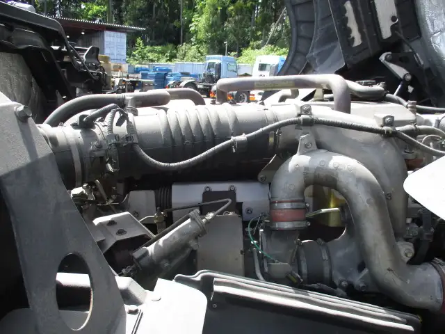 ★車検付 R8.4.20迄★ 平成27年 日野 トラクター AT 450馬力 ハイルーフ メッキ アルミホイール の画像48