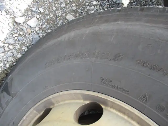 ★車検付 R8.4.20迄★ 平成27年 日野 トラクター AT 450馬力 ハイルーフ メッキ アルミホイール の画像7