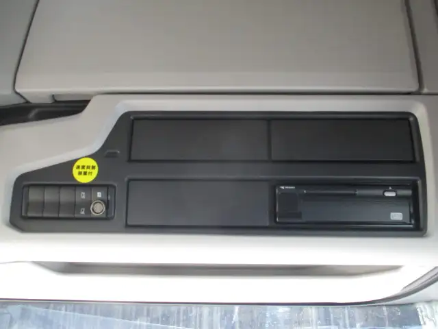 ☆車検付き( R7.12.24)☆ R6年スカニア トラクタ 460ps R20スリーパーキャブ/ハイルーフ スライドカプラー サンルーフの画像36