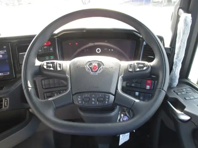 ☆車検付き( R7.12.24)☆ R6年スカニア トラクタ 460ps R20スリーパーキャブ/ハイルーフ スライドカプラー サンルーフの画像39