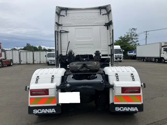 ☆車検付き( R7.12.24)☆ R6年スカニア トラクタ 460ps R20スリーパーキャブ/ハイルーフ スライドカプラー サンルーフの画像6