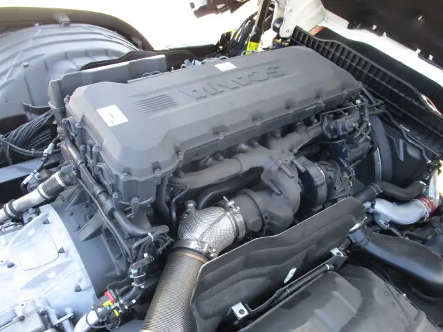 ☆車検付き( R7.12.24)☆ R6年スカニア トラクタ 460ps R20スリーパーキャブ/ハイルーフ スライドカプラー サンルーフの画像52