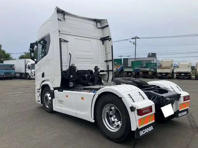 ☆車検付き( R7.12.24)☆ R6年スカニア トラクタ 460ps R20スリーパーキャブ/ハイルーフ スライドカプラー サンルーフの画像7