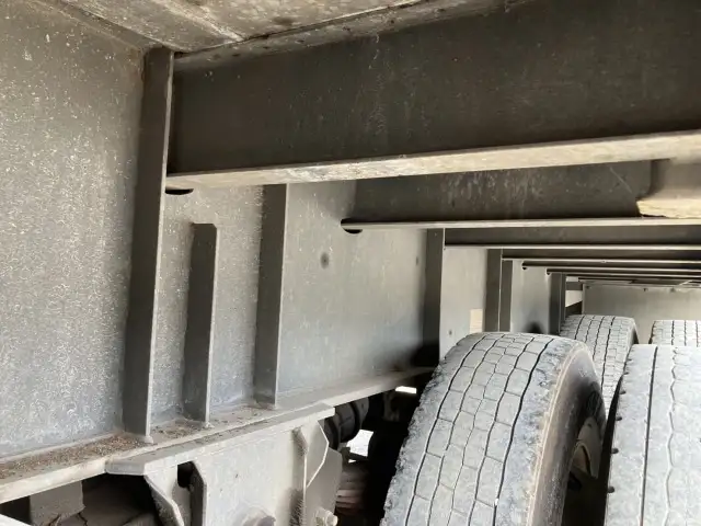 ナンバー付 令和2年 トレクス 12M3軸フラットトレーラー シングル引き リーフサス 第五輪:11,170㎏以上 積載:28,800㎏の画像17