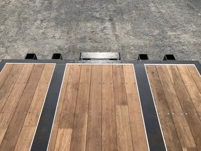 ナンバー付 令和2年 トレクス 12M3軸フラットトレーラー シングル引き リーフサス 第五輪:11,170㎏以上 積載:28,800㎏の画像10