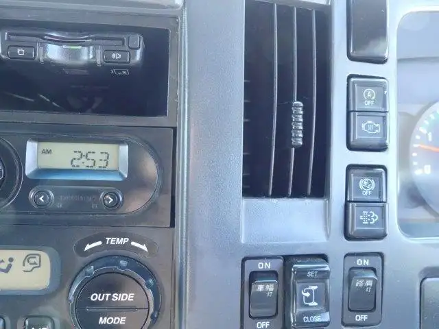 平成28年01月中古中型アルミバン・ウィングいすゞフォワードの画像42