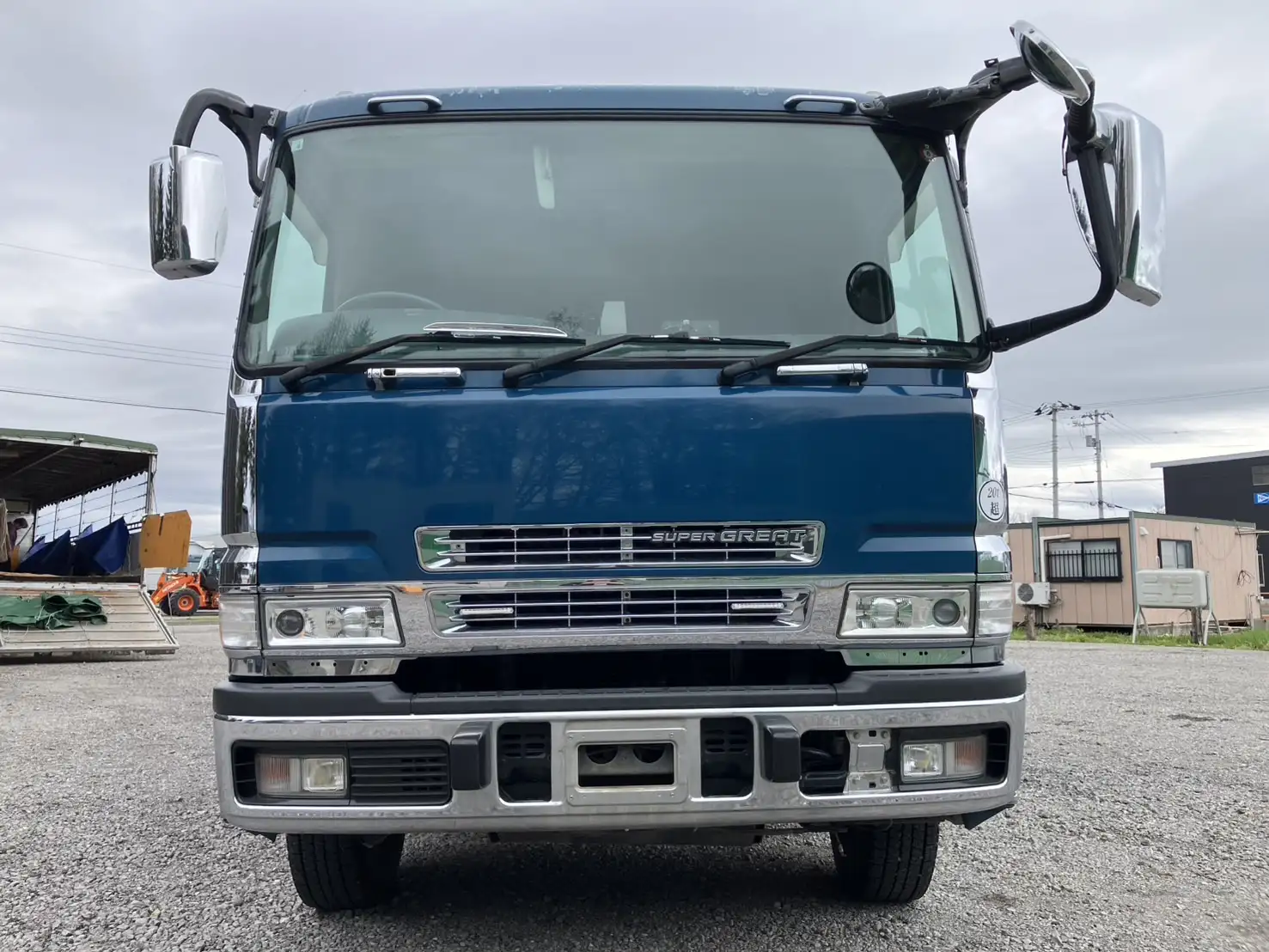 平成16年03月中古大型ダンプ三菱ふそうスーパーグレートの画像2