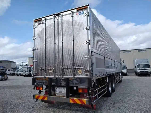 平成29年06月中古大型冷凍バン・ウィング日産UDクオンの画像4