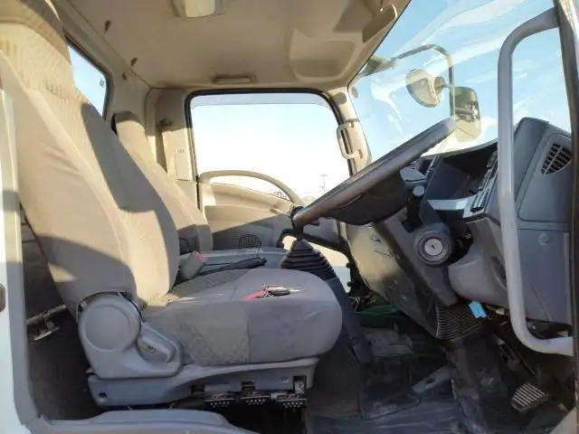 平成29年12月中古中型クレーン付いすゞクオンの画像13