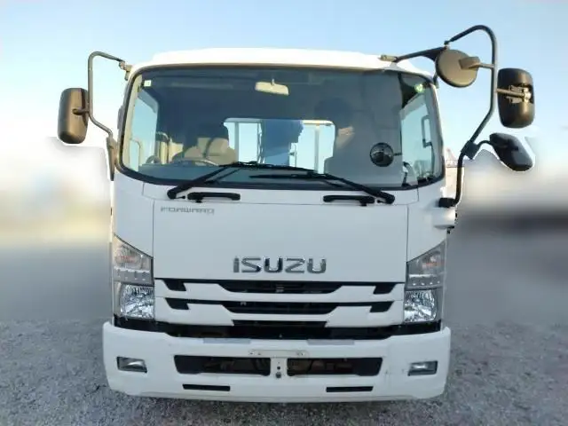 平成29年12月中古中型クレーン付いすゞクオンの画像17