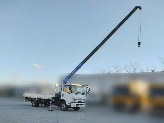 平成29年12月中古中型クレーン付いすゞクオンの画像26