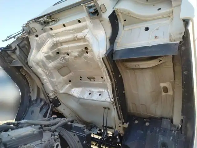 平成29年12月中古中型クレーン付いすゞクオンの画像40