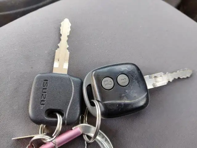 平成29年12月中古中型クレーン付いすゞクオンの画像6