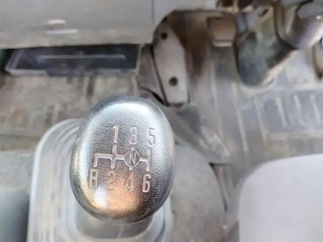 平成29年12月中古中型クレーン付いすゞクオンの画像9