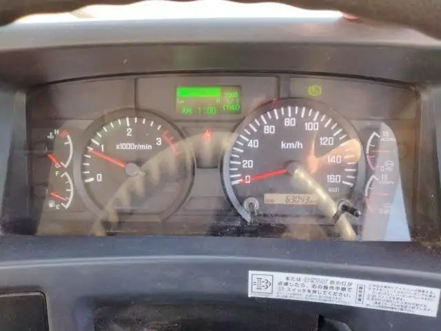 平成29年12月中古中型クレーン付いすゞクオンの画像10