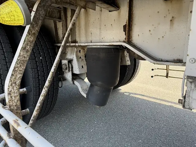 【愛知県豊橋市保管】平成16年 フルハーフ 13m2軸ウィングトレーラー リフトアクスル(エアサス)積載:19,600㎏ 第五輪荷重:9,400㎏以上の画像9