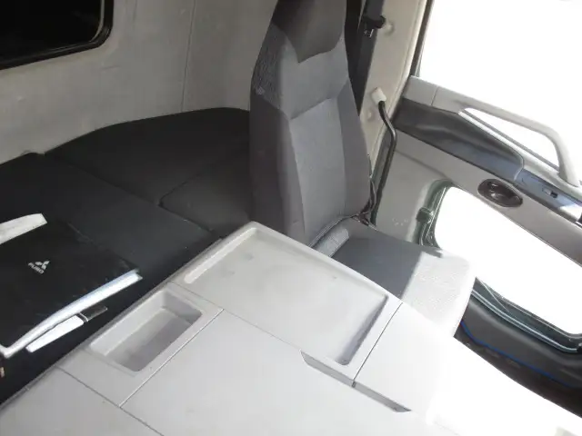 令和01年/平成31年05月中古大型ダンプ三菱ふそうスーパーグレートの画像42